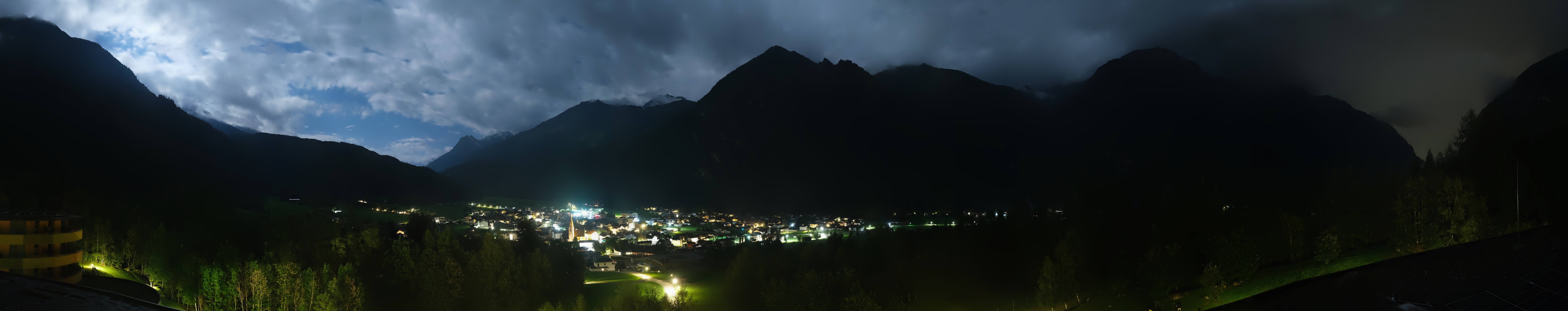 Archived image Webcam Umhausen in Ötztal valley