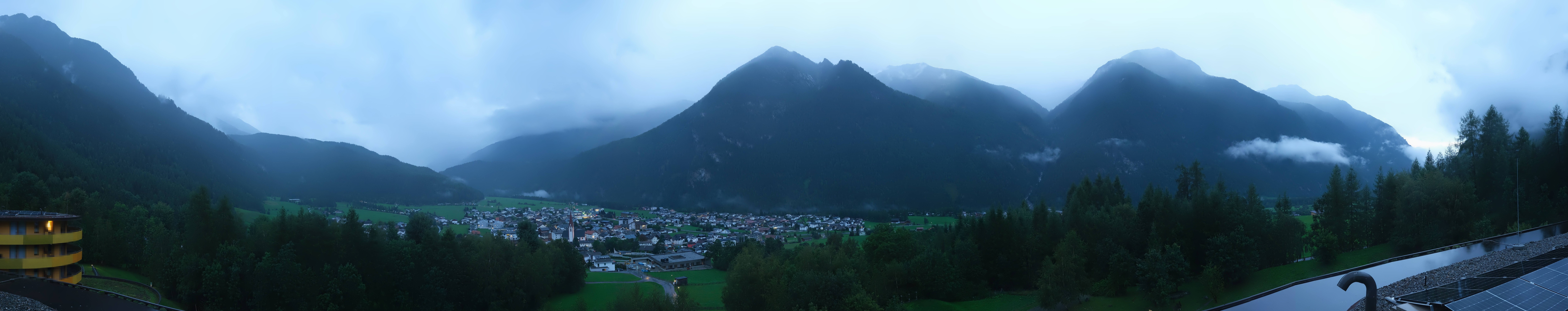 Archived image Webcam Umhausen in Ötztal valley