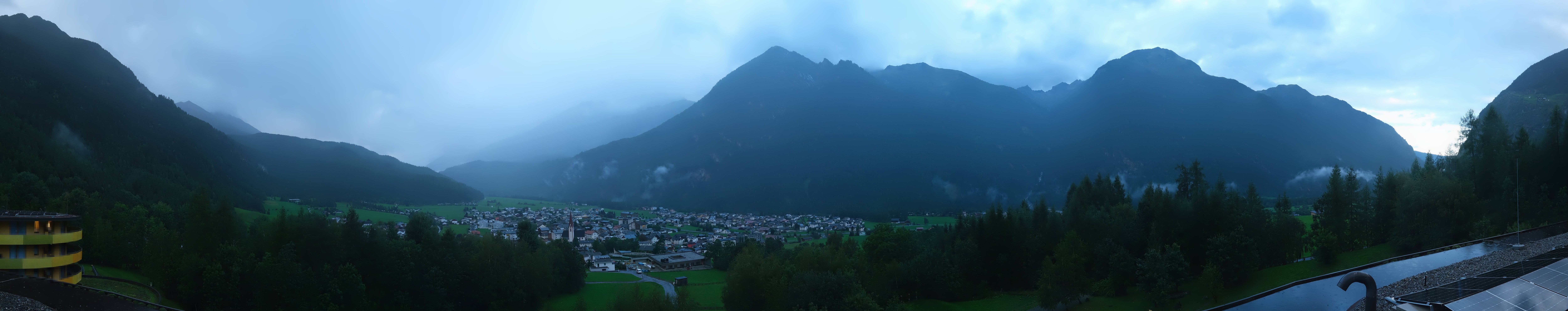 Archived image Webcam Umhausen in Ötztal valley