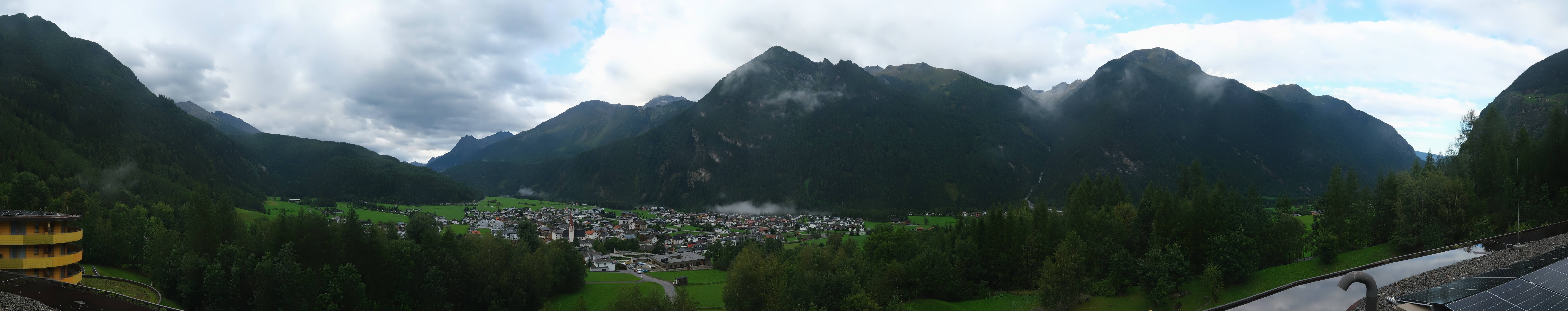 Archived image Webcam Umhausen in Ötztal valley