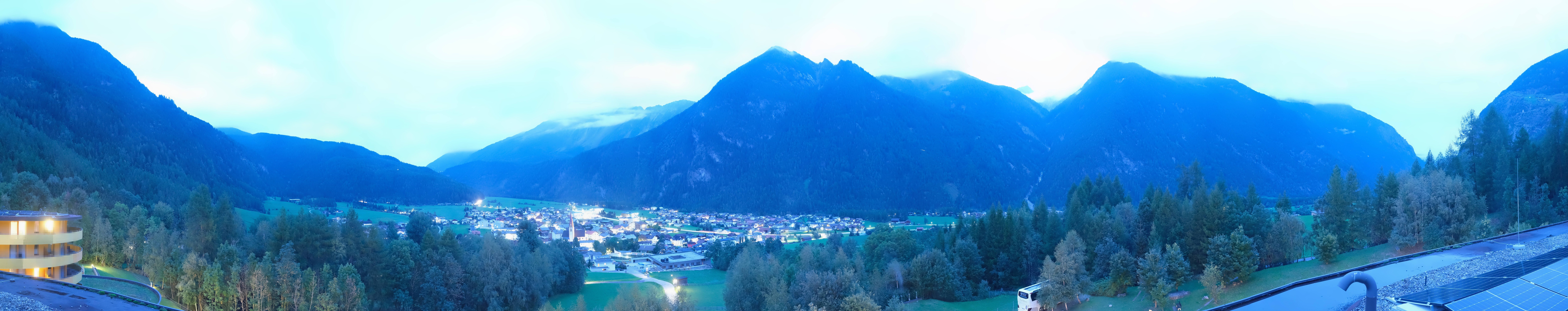 Archived image Webcam Umhausen in Ötztal valley