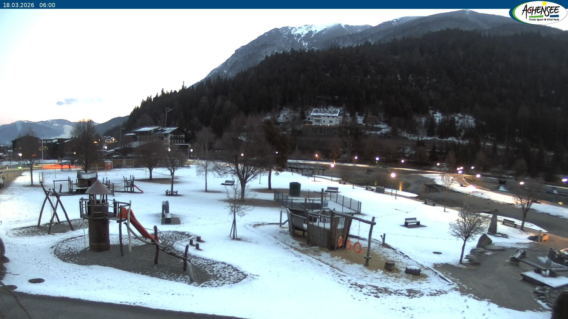 Archived image Webcam Lake Achensee - beach in Achenkirch