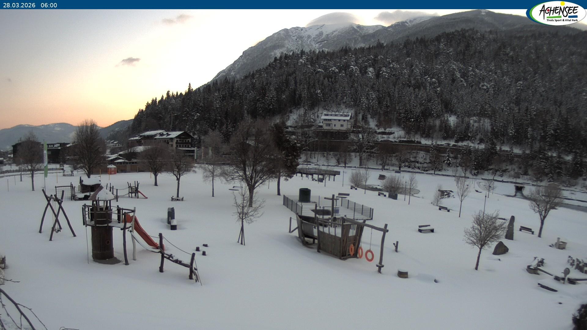 Archived image Webcam Lake Achensee - beach in Achenkirch