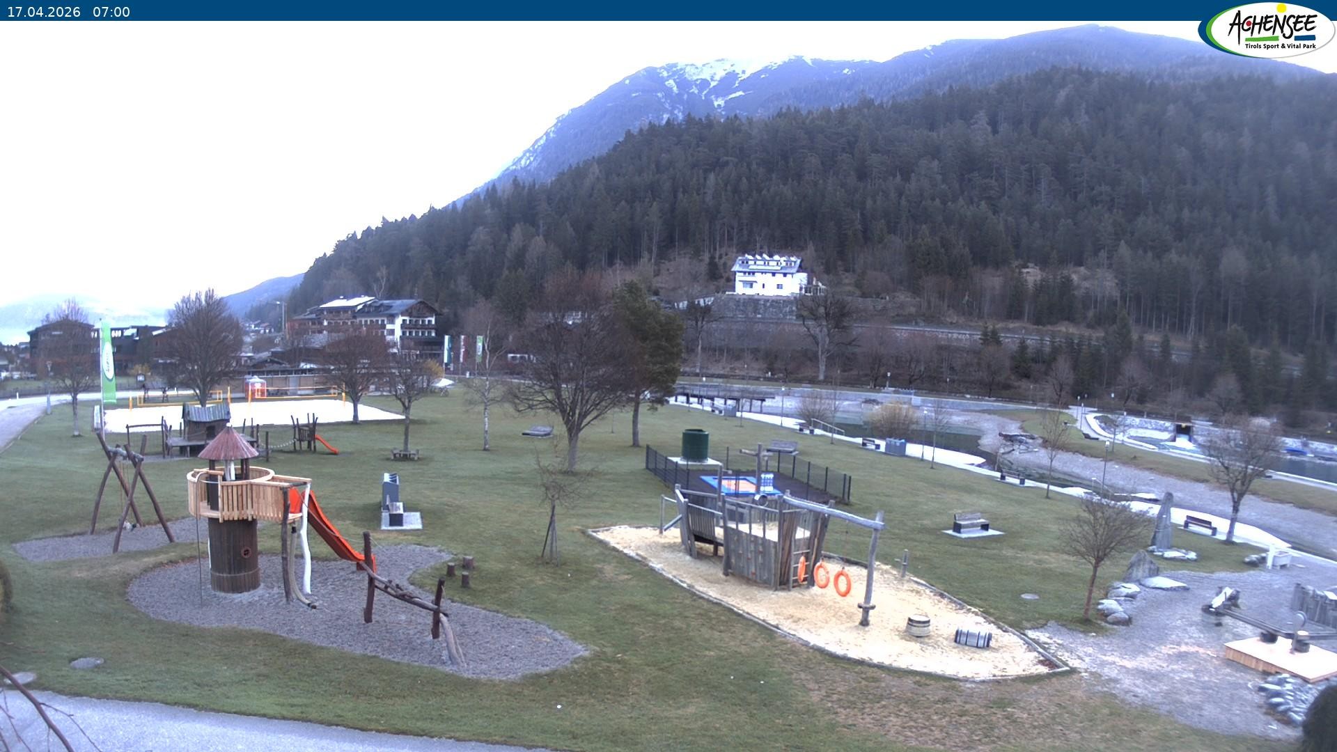 Archived image Webcam Lake Achensee - beach in Achenkirch