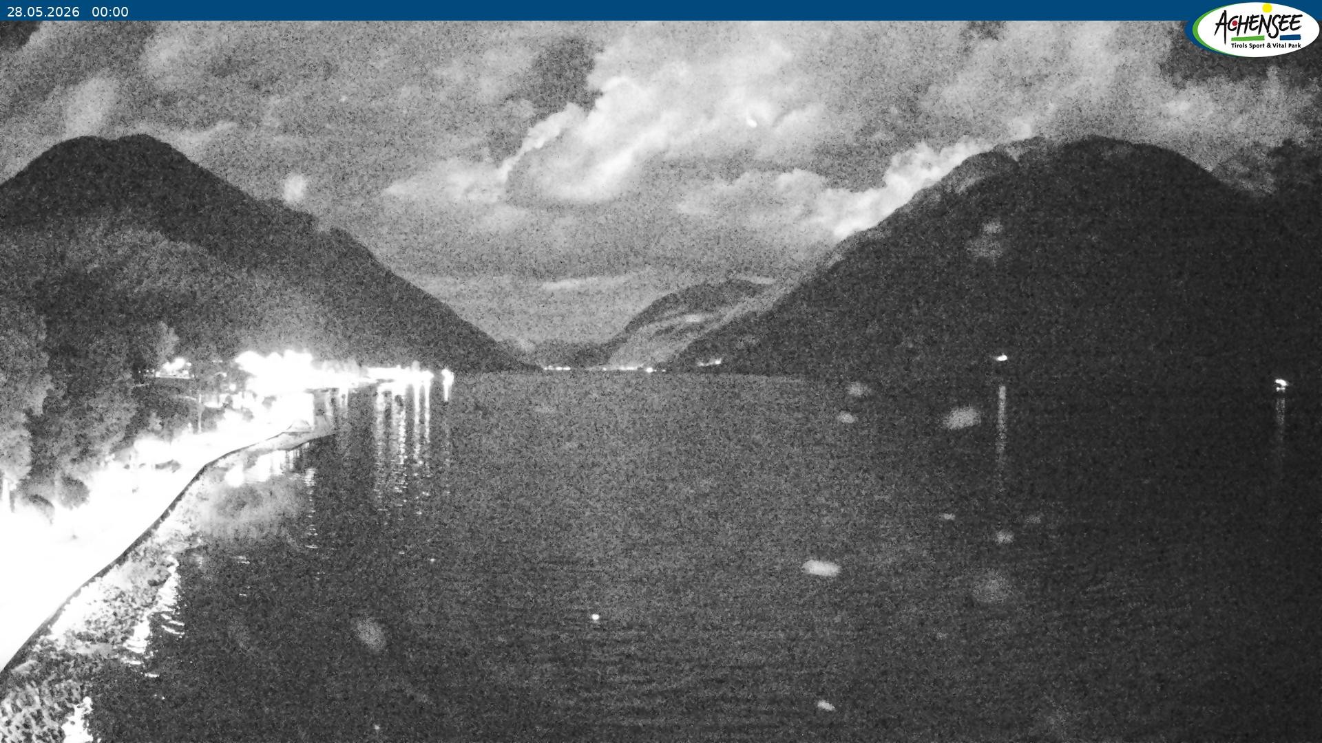Archived image Webcam Pertisau at Achensee, footbridge