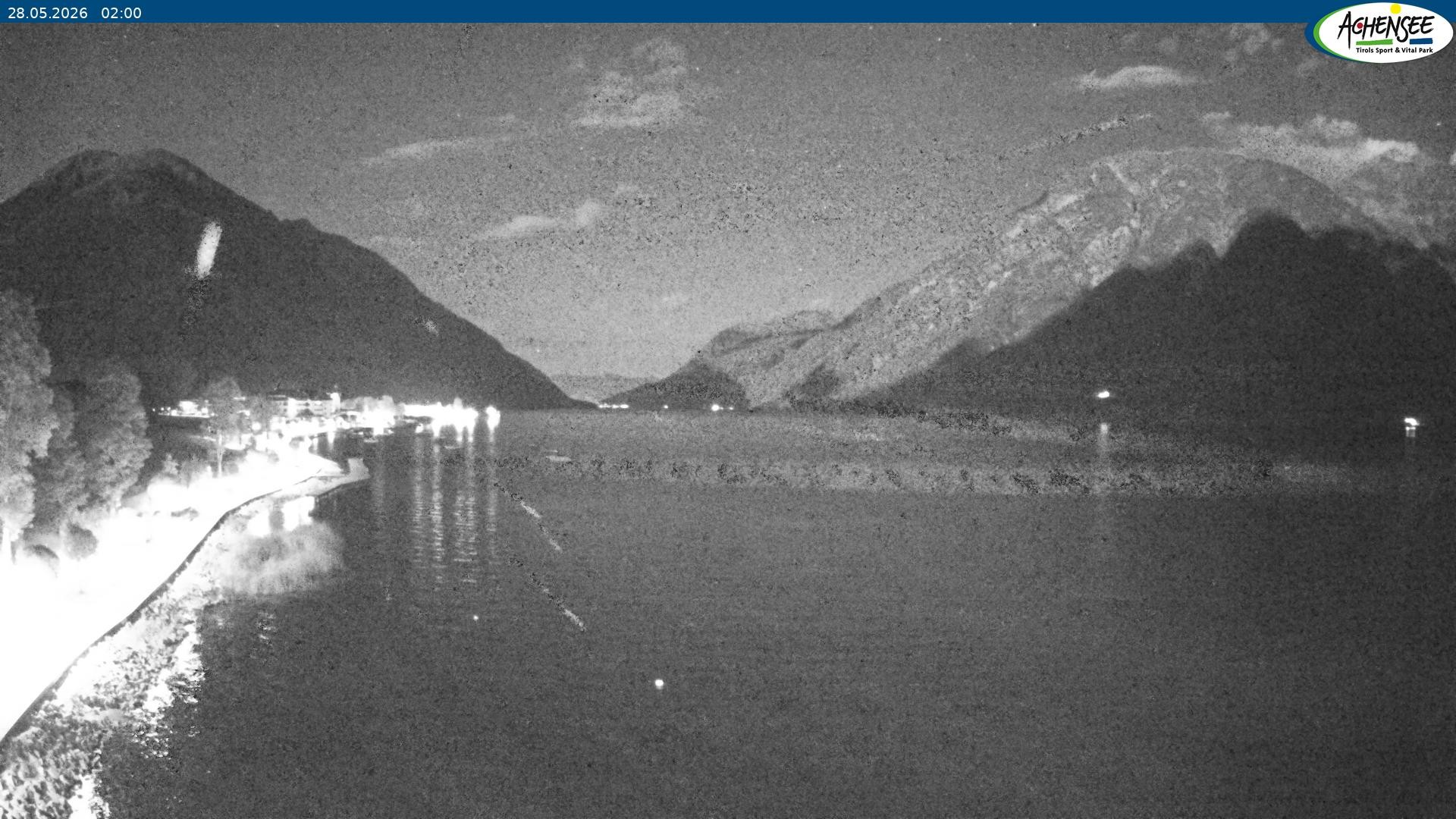 Archived image Webcam Pertisau at Achensee, footbridge