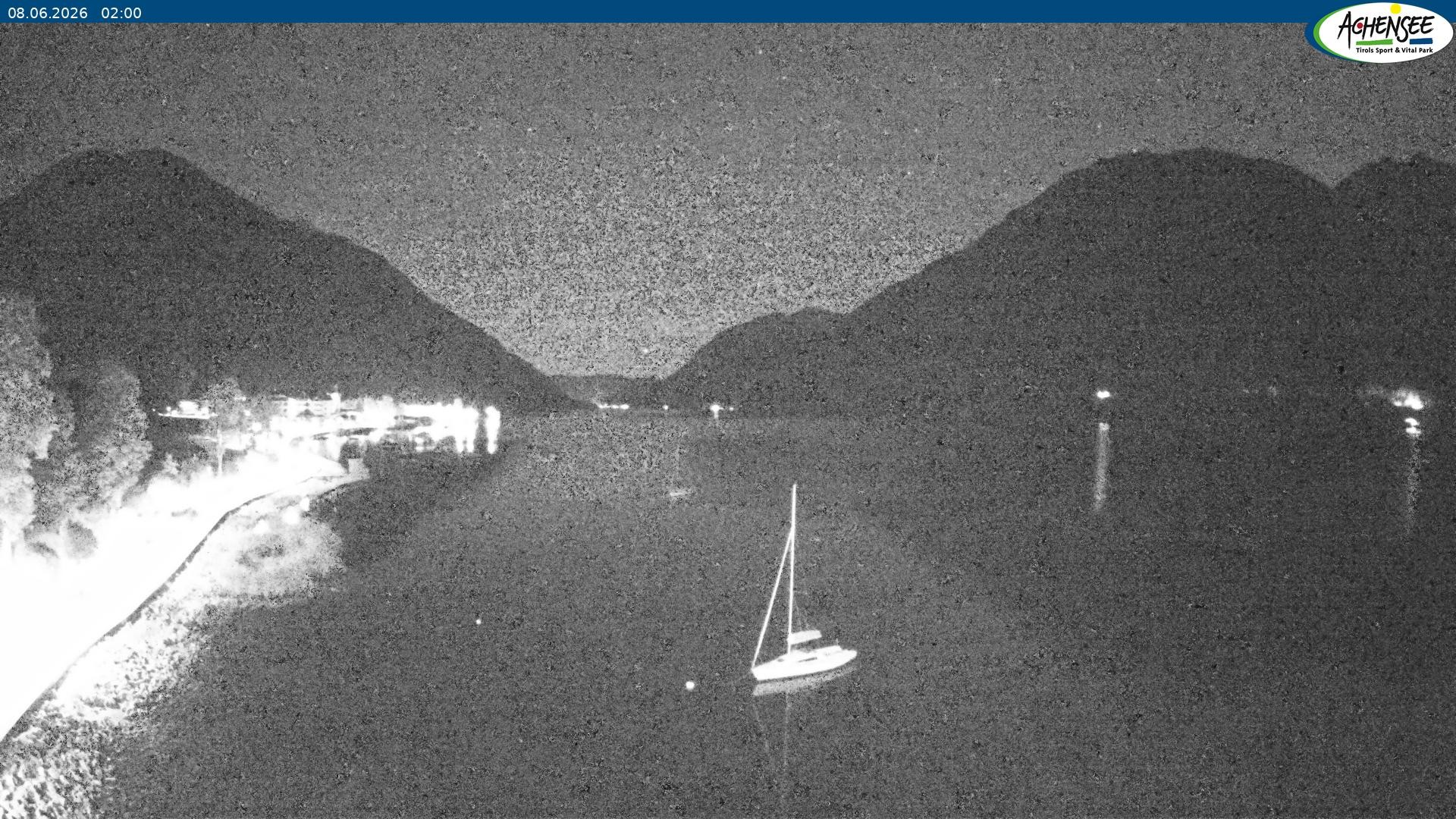 Archived image Webcam Pertisau at Achensee, footbridge