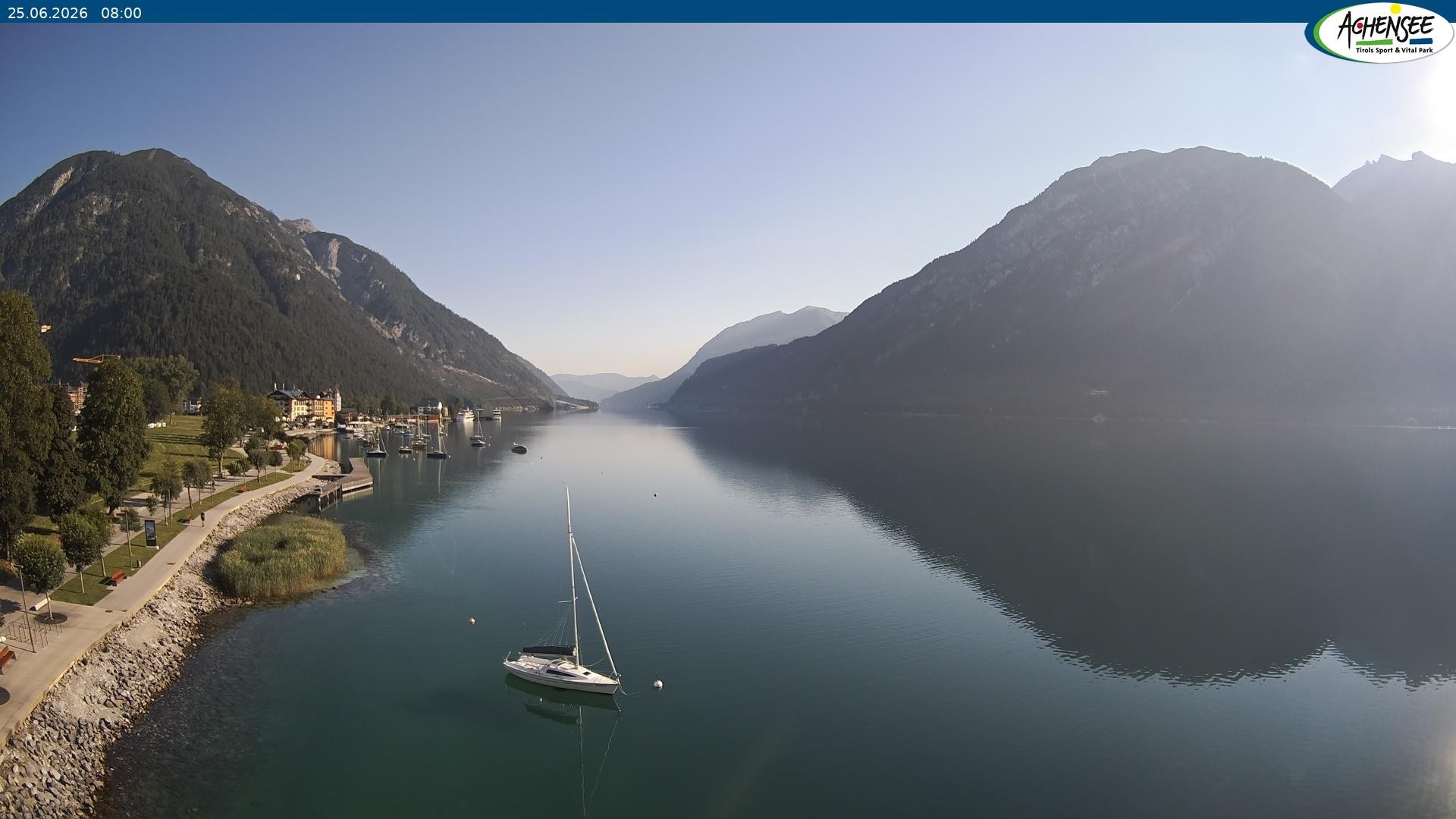 Archived image Webcam Pertisau at Achensee, footbridge