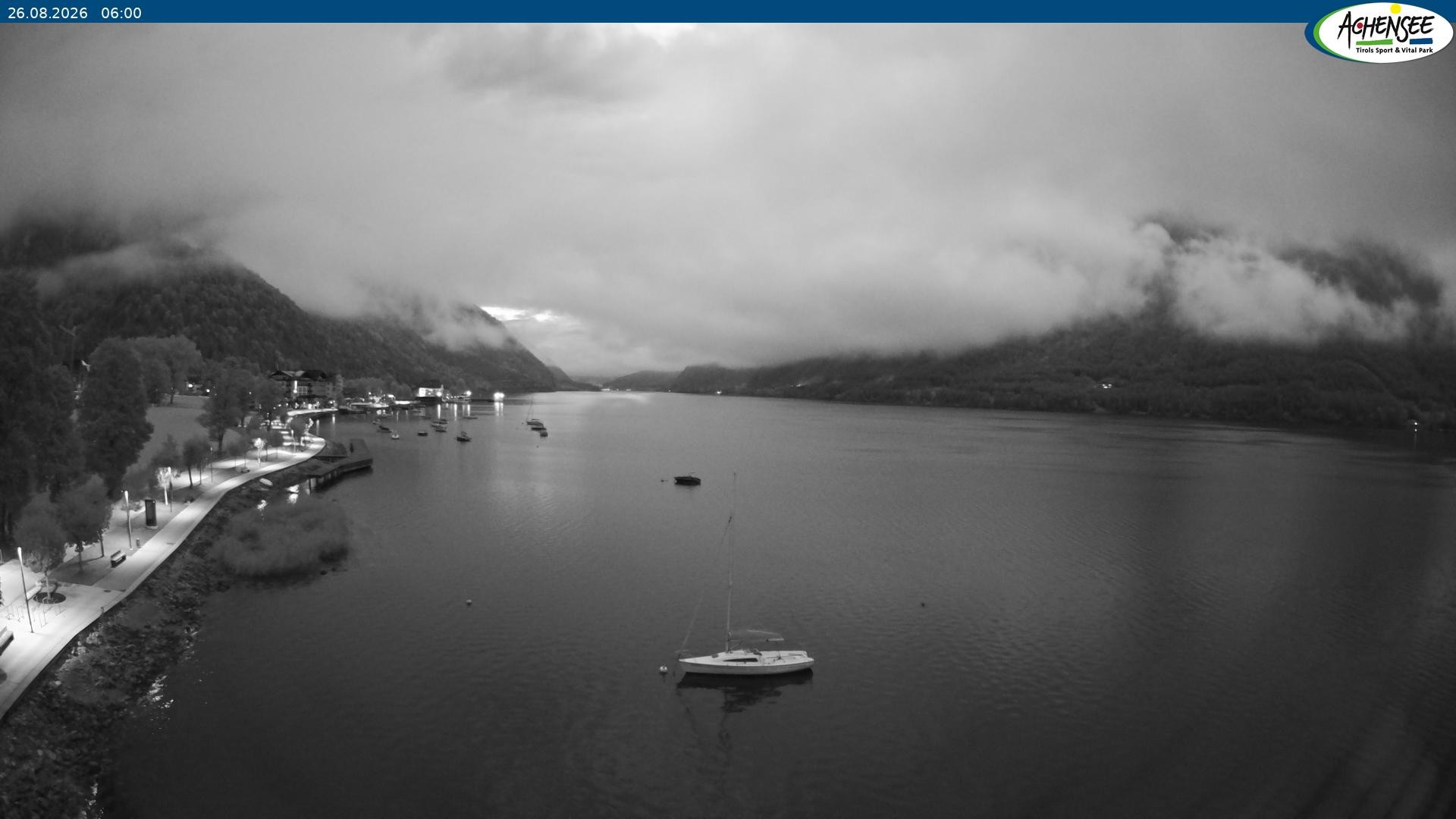 Archived image Webcam Pertisau at Achensee, footbridge