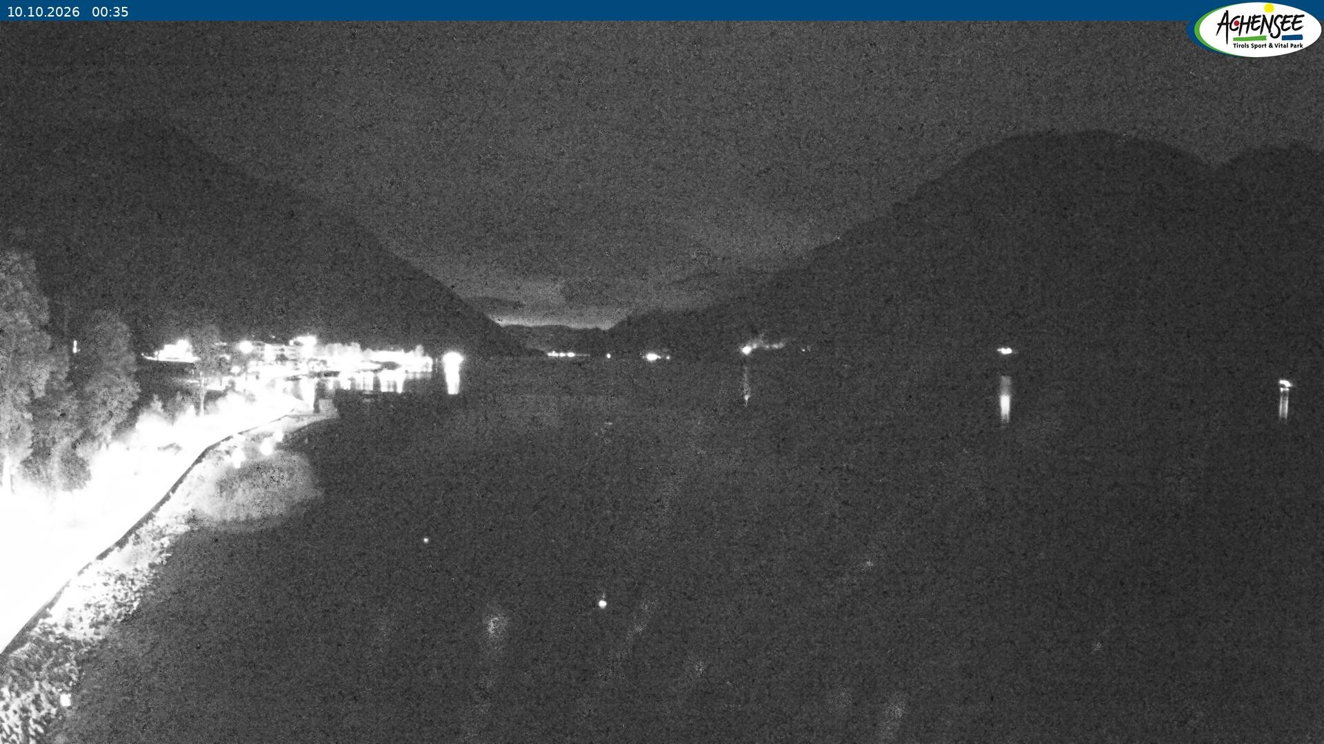 Archived image Webcam Pertisau at Achensee, footbridge