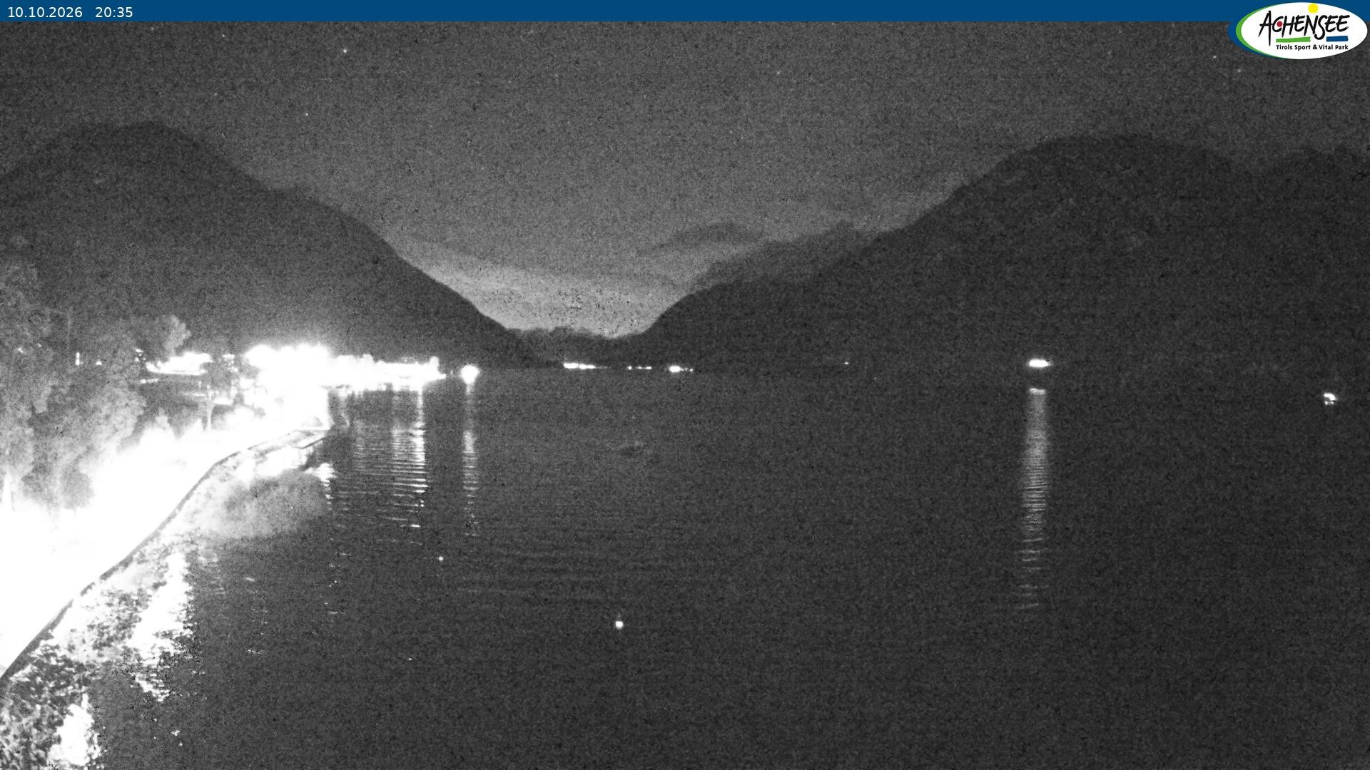 Archived image Webcam Pertisau at Achensee, footbridge