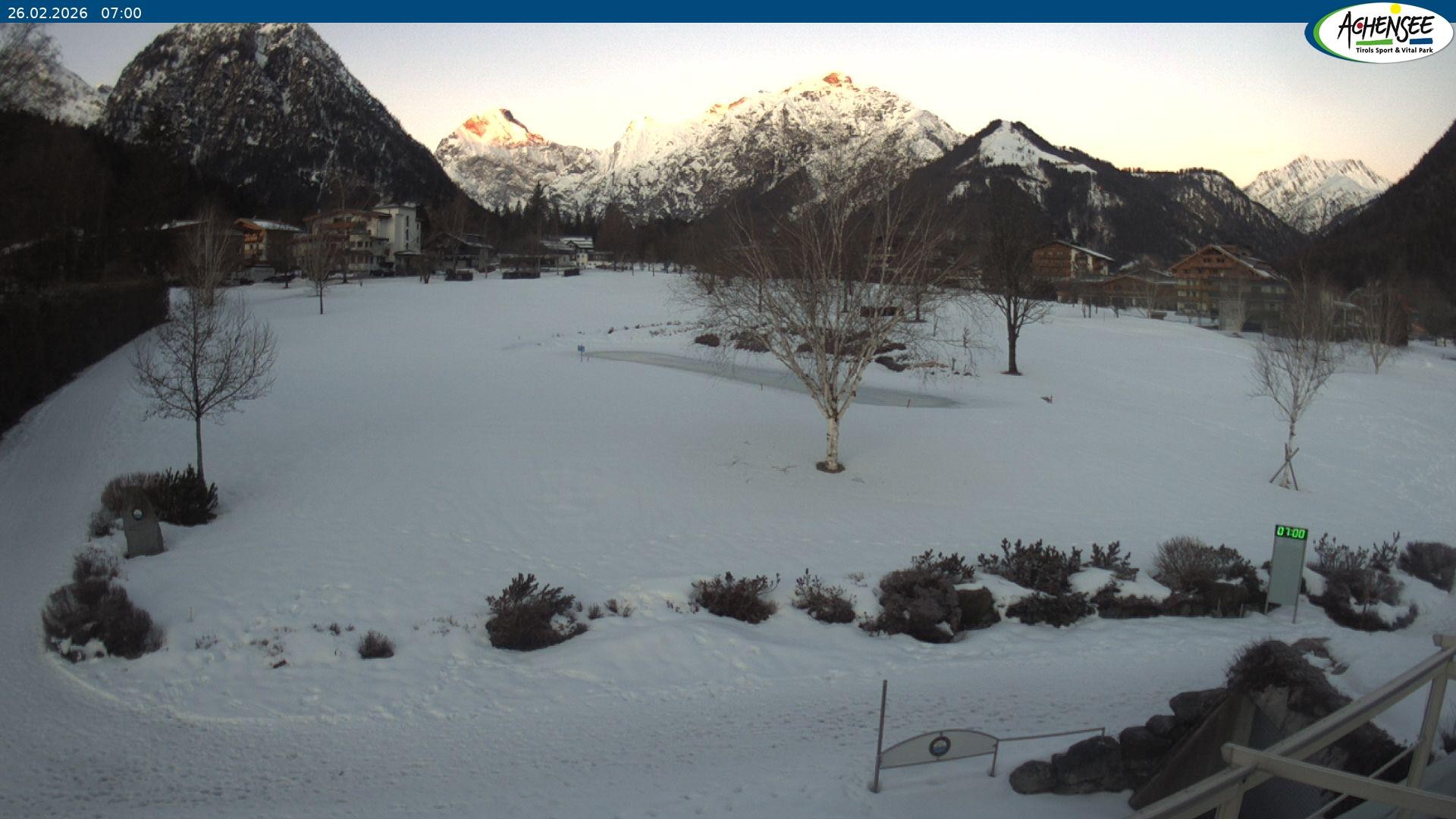 Archived image Webcam Pertisau, golfclub