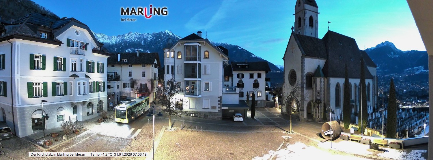 Archiv Foto Webcam Pfarrkirche Maria Himmelfahrt Marling