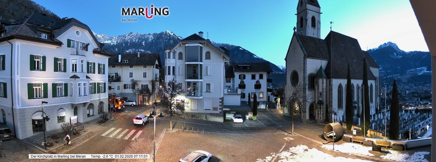 Archiv Foto Webcam Pfarrkirche Maria Himmelfahrt Marling