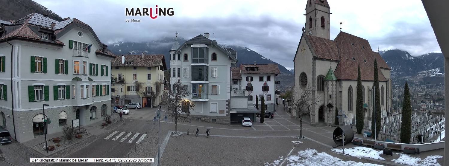 Archived image Webcam Marling - Piazza Chiesa