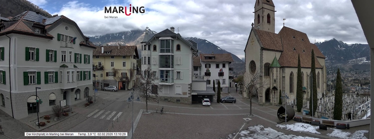 Archived image Webcam Marling - Piazza Chiesa
