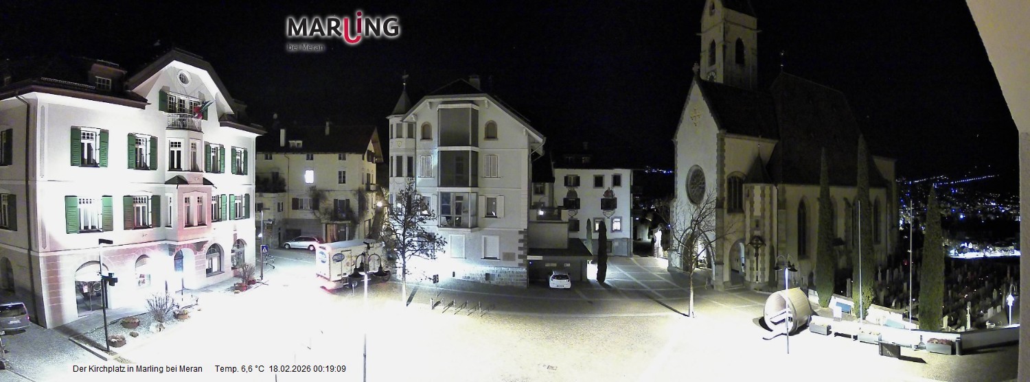 Archived image Webcam Marling - Piazza Chiesa