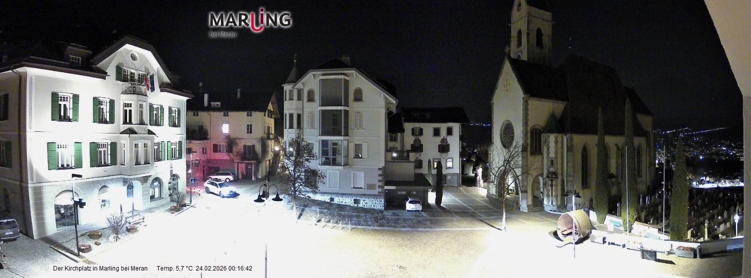 Archived image Webcam Marling - Piazza Chiesa
