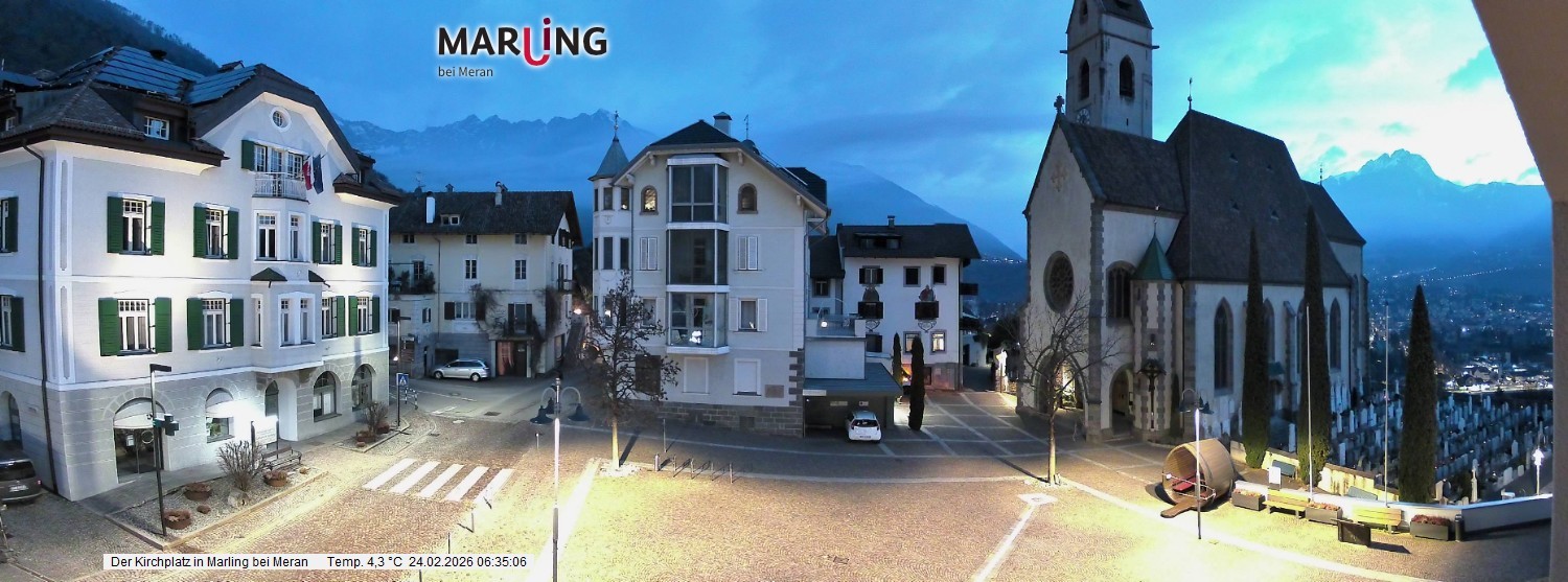 Archived image Webcam Marling - Piazza Chiesa