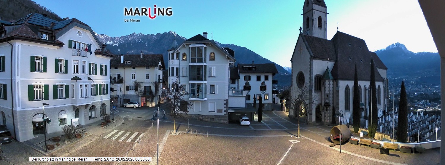 Archived image Webcam Marling - Piazza Chiesa
