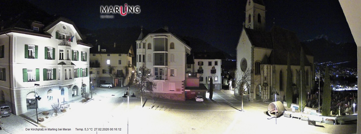 Archived image Webcam Marling - Piazza Chiesa