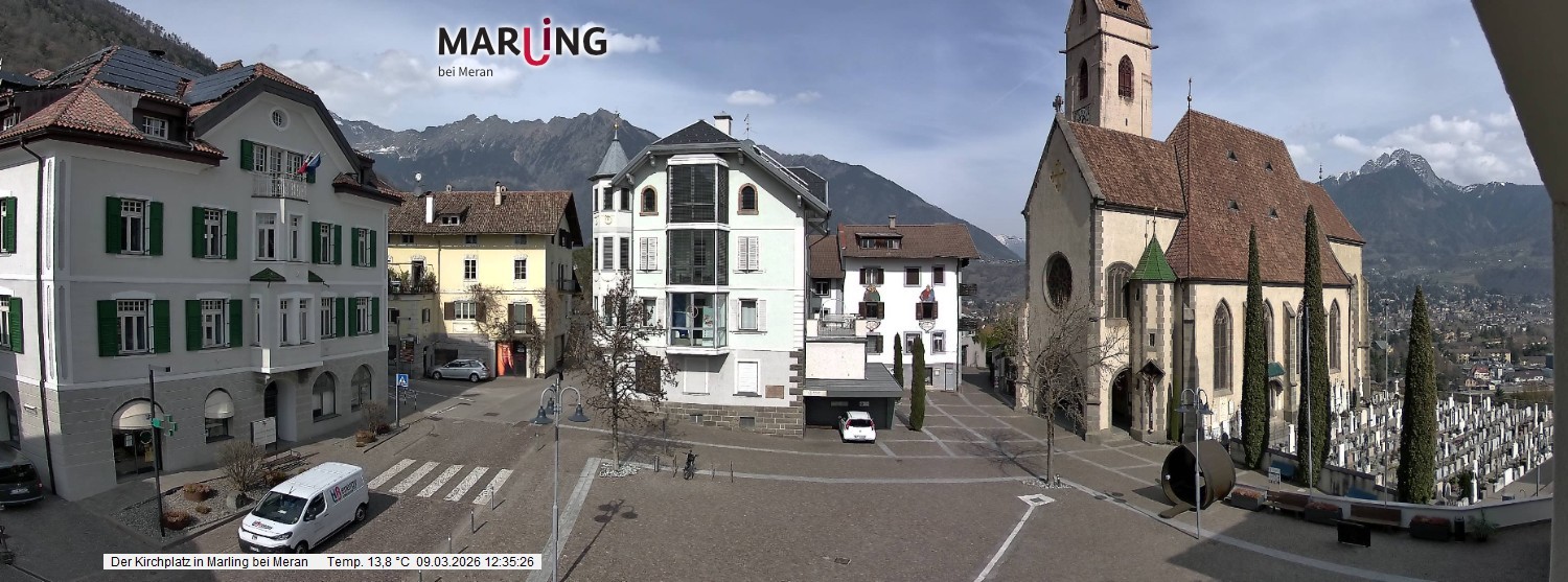 Archived image Webcam Marling - Piazza Chiesa