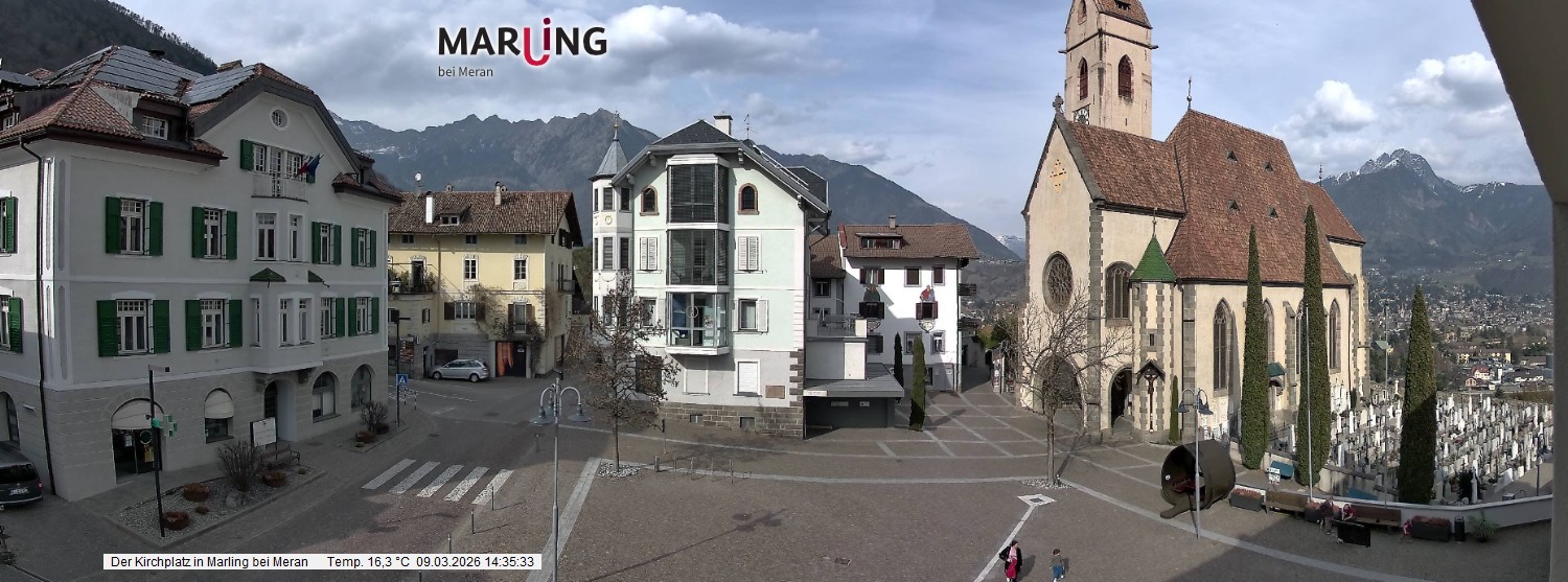 Archived image Webcam Marling - Piazza Chiesa