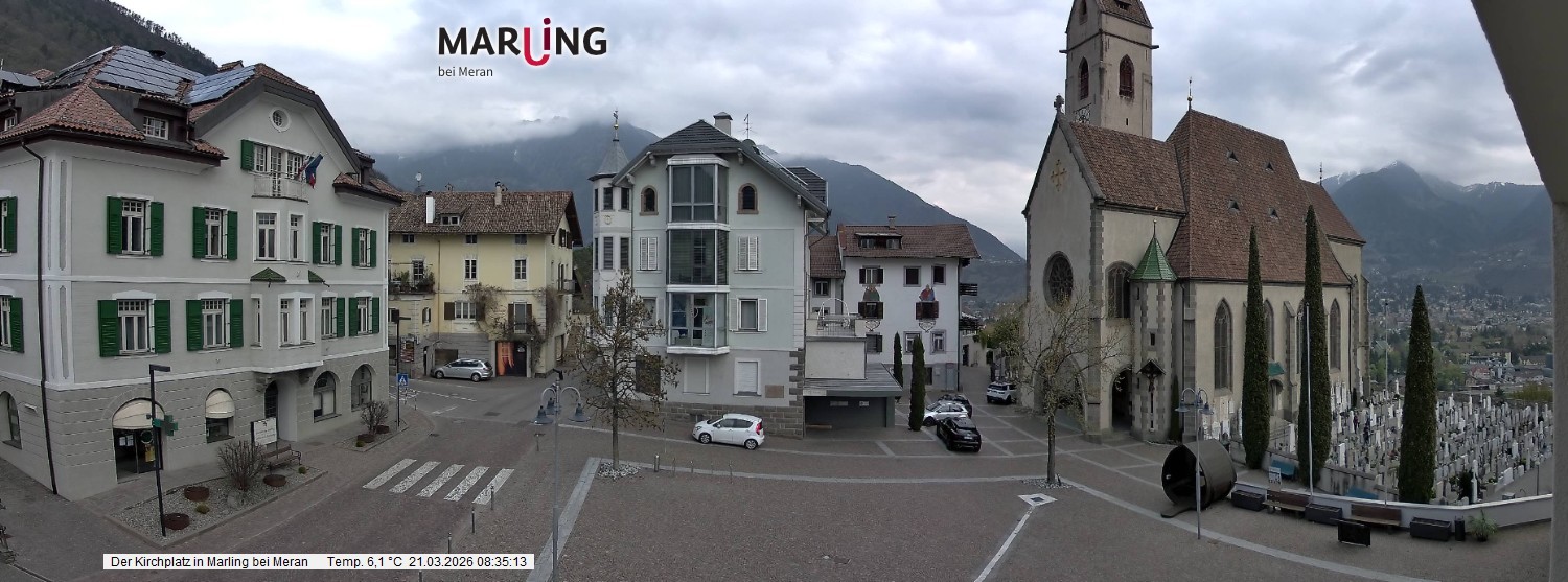 Archived image Webcam Marling - Piazza Chiesa