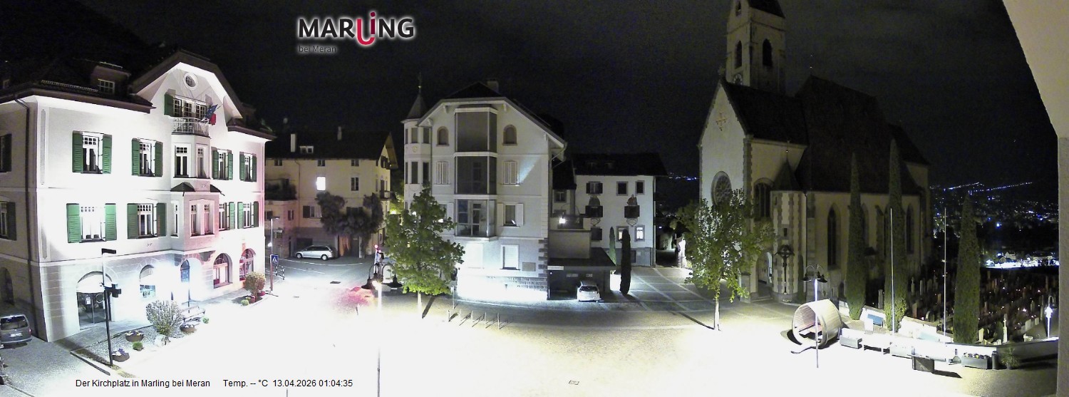 Archived image Webcam Marling - Piazza Chiesa