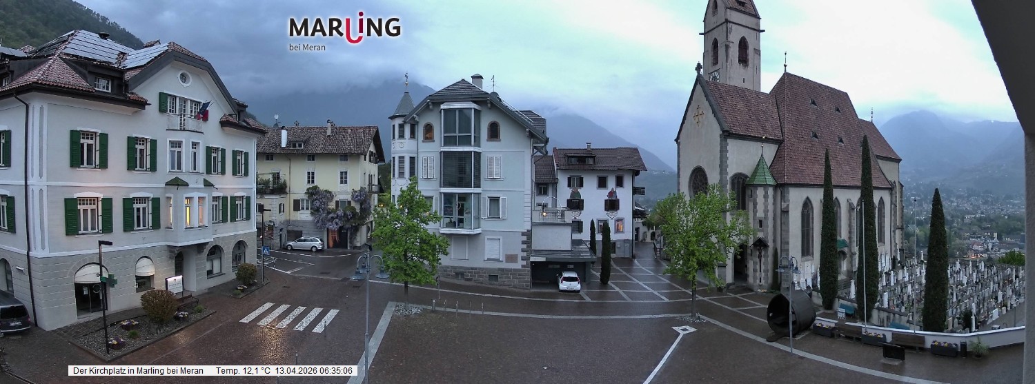 Archived image Webcam Marling - Piazza Chiesa