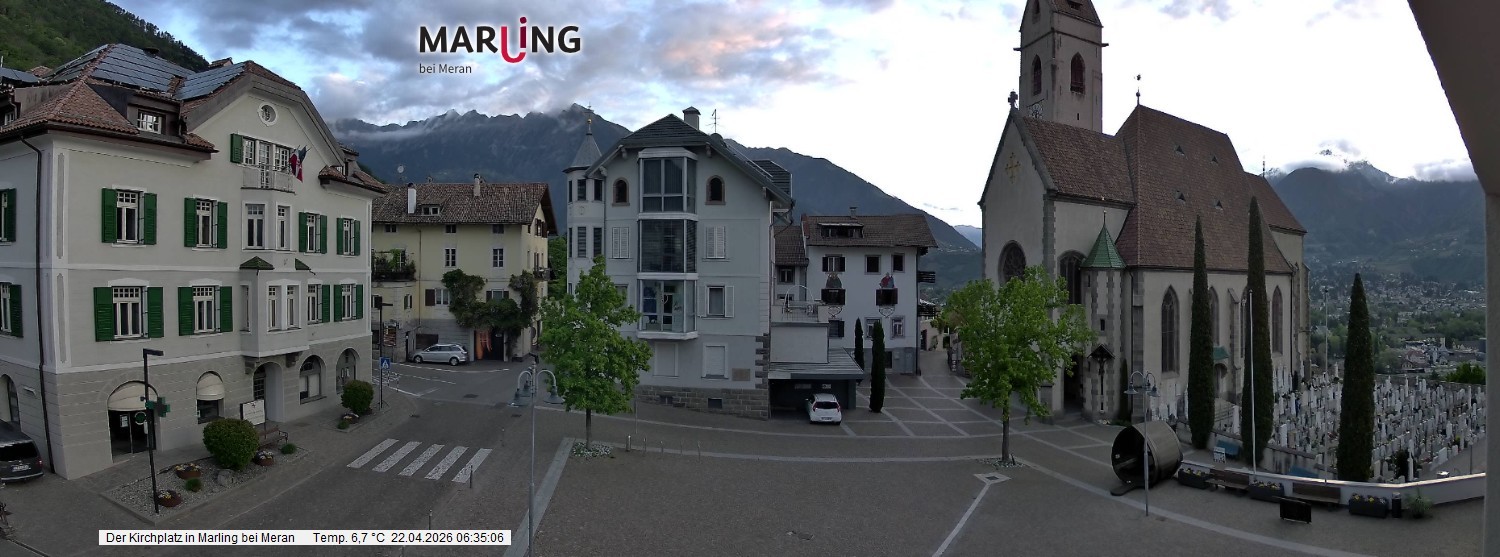 Archiv Foto Webcam Pfarrkirche Maria Himmelfahrt Marling