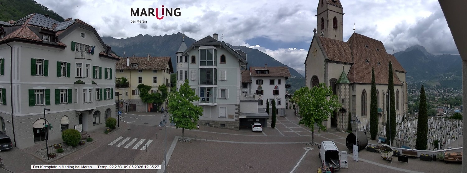 Archiv Foto Webcam Pfarrkirche Maria Himmelfahrt Marling