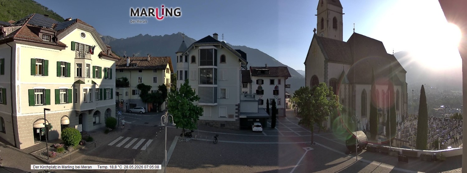 Archived image Webcam Marling - Piazza Chiesa