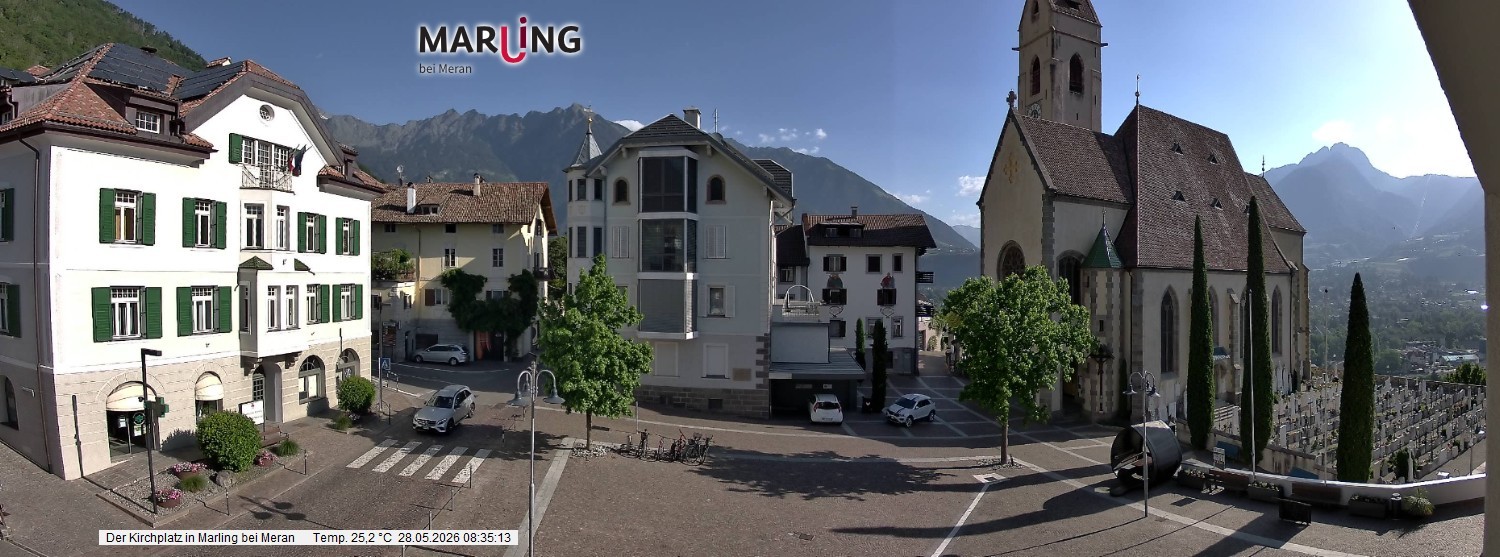 Archived image Webcam Marling - Piazza Chiesa