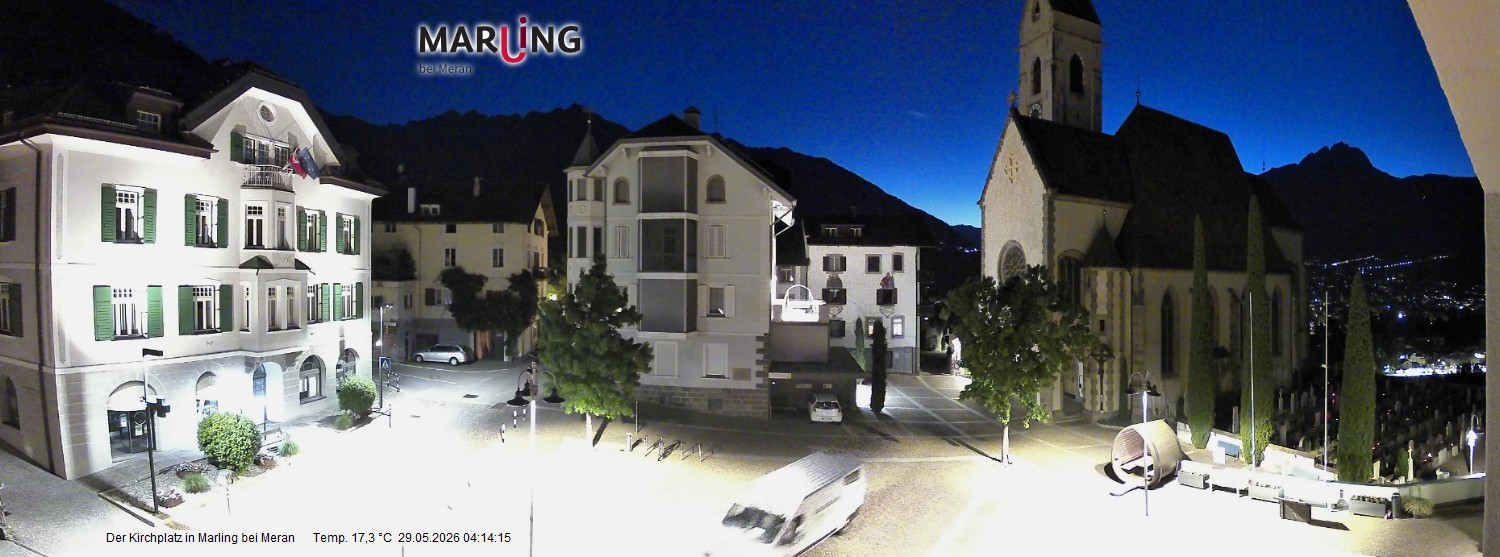 Archived image Webcam Marling - Piazza Chiesa