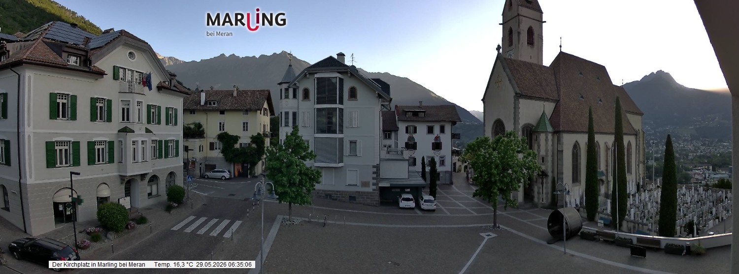 Archived image Webcam Marling - Piazza Chiesa