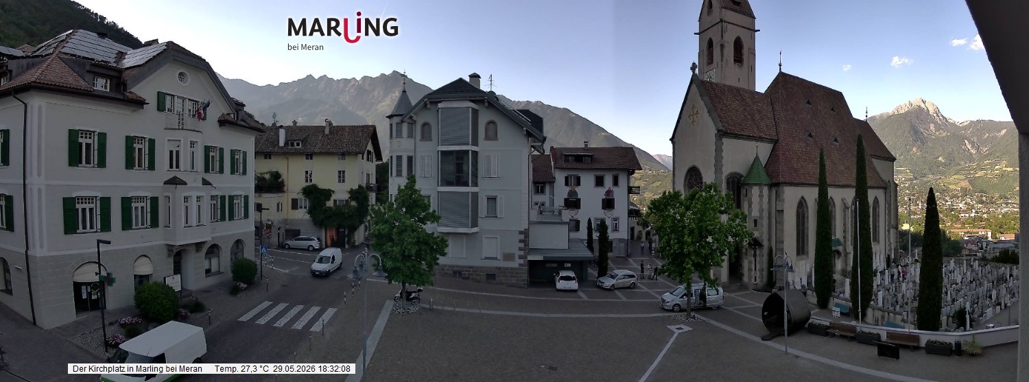 Archived image Webcam Marling - Piazza Chiesa