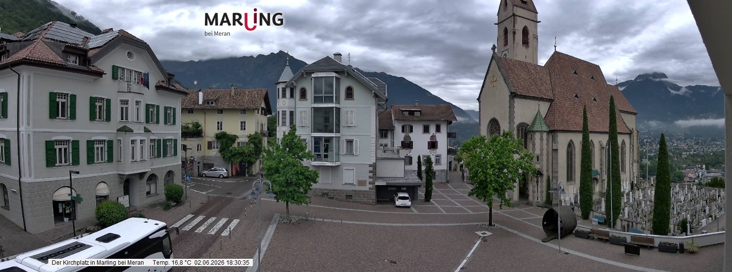 Archiv Foto Webcam Pfarrkirche Maria Himmelfahrt Marling