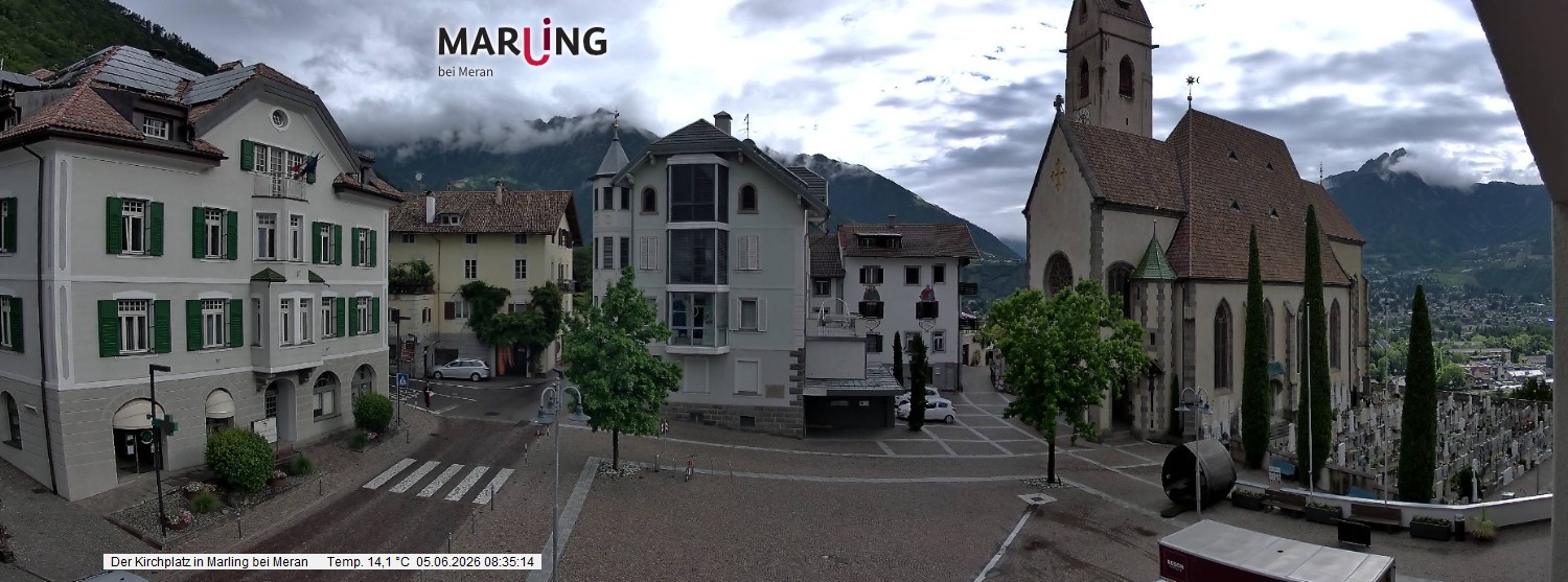 Archived image Webcam Marling - Piazza Chiesa
