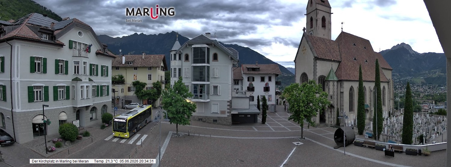 Archiv Foto Webcam Pfarrkirche Maria Himmelfahrt Marling