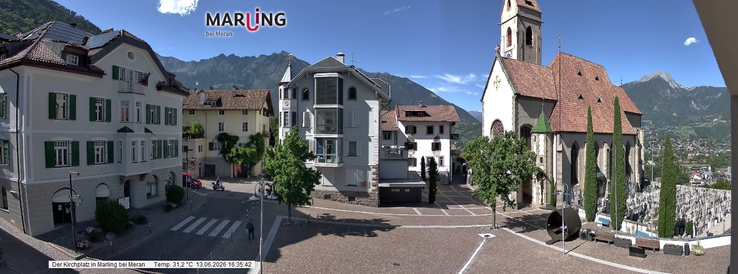 Archived image Webcam Marling - Piazza Chiesa