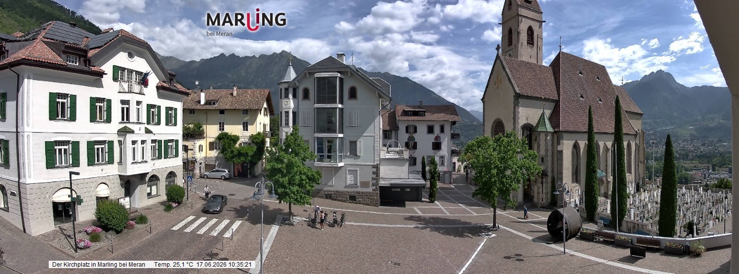 Archived image Webcam Marling - Piazza Chiesa