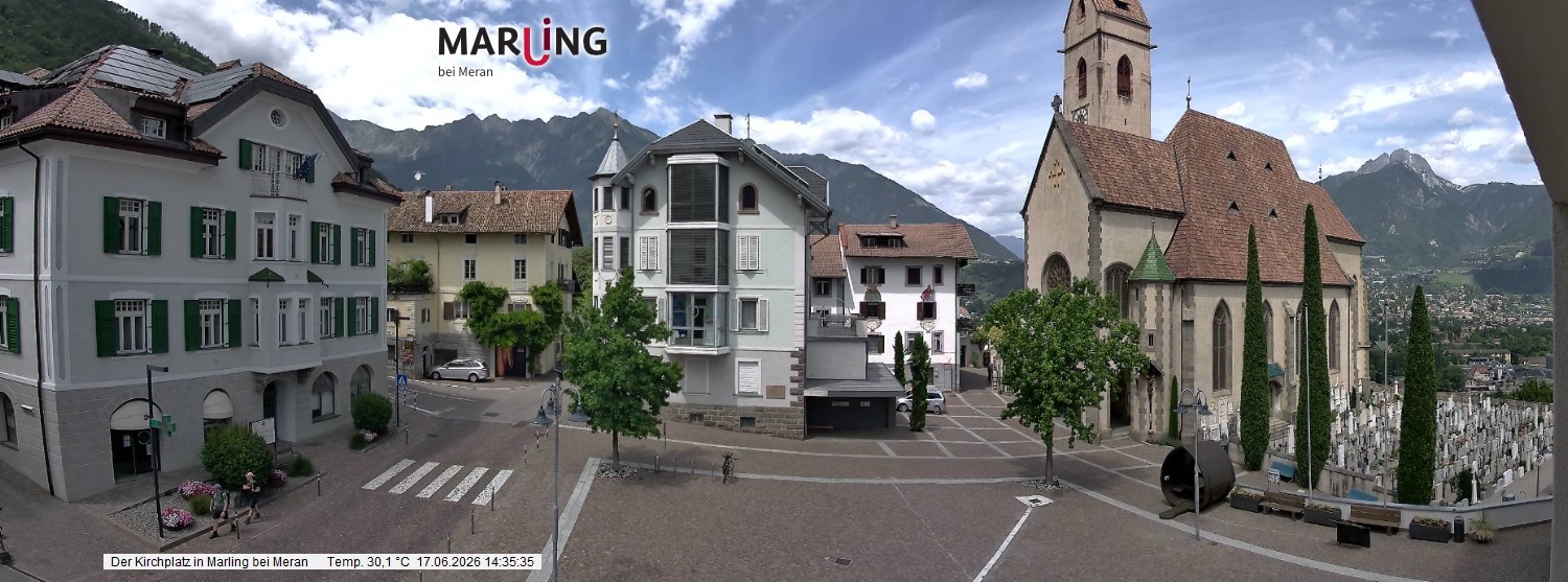 Archived image Webcam Marling - Piazza Chiesa