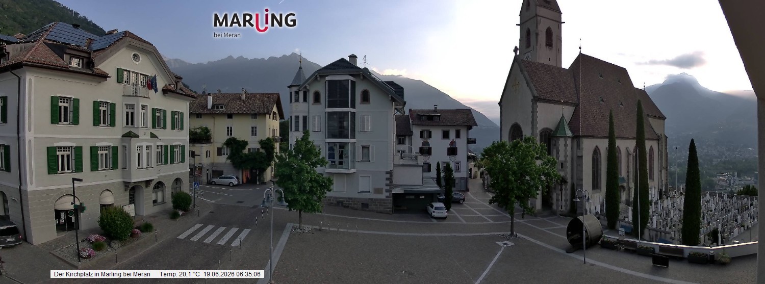 Archiv Foto Webcam Pfarrkirche Maria Himmelfahrt Marling
