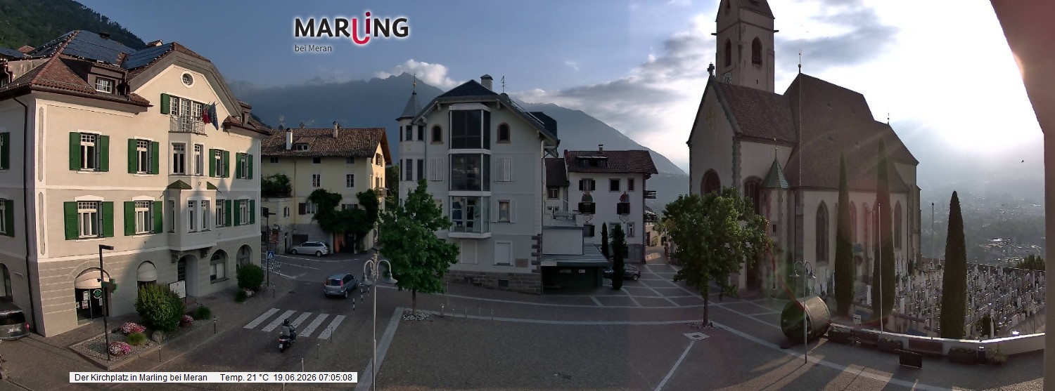 Archiv Foto Webcam Pfarrkirche Maria Himmelfahrt Marling