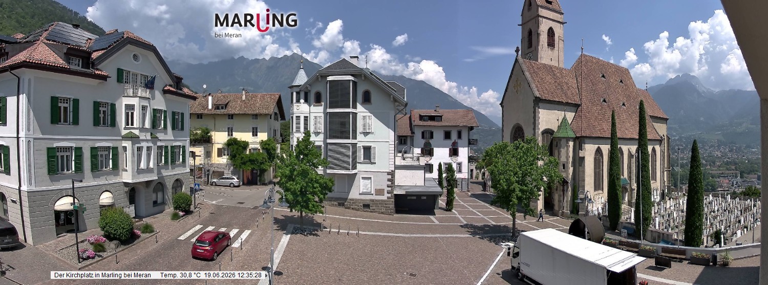 Archiv Foto Webcam Pfarrkirche Maria Himmelfahrt Marling