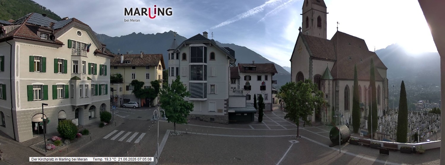 Archived image Webcam Marling - Piazza Chiesa