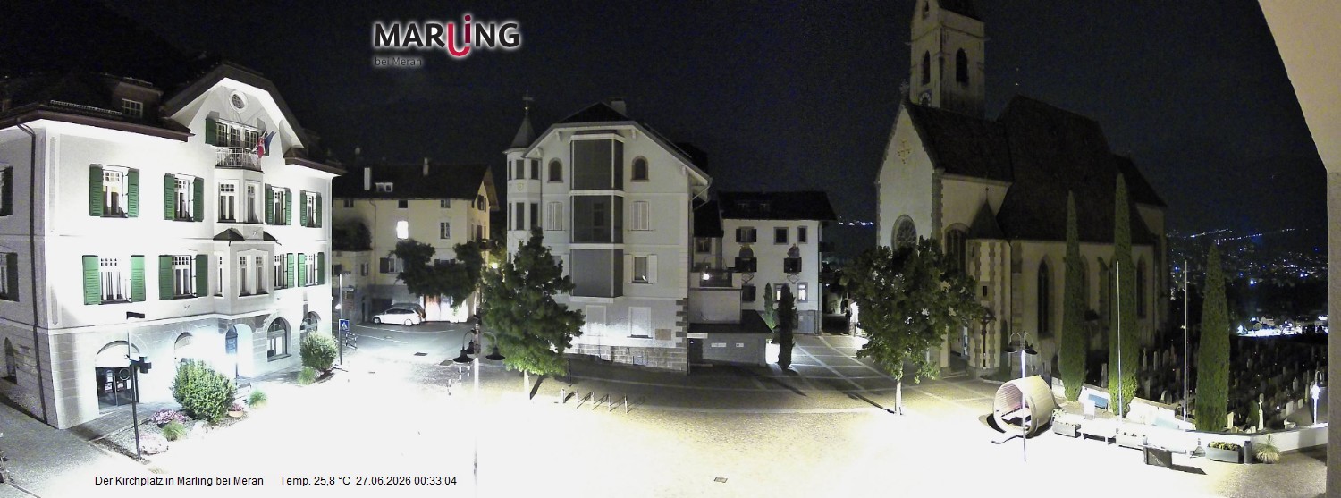 Archived image Webcam Marling - Piazza Chiesa