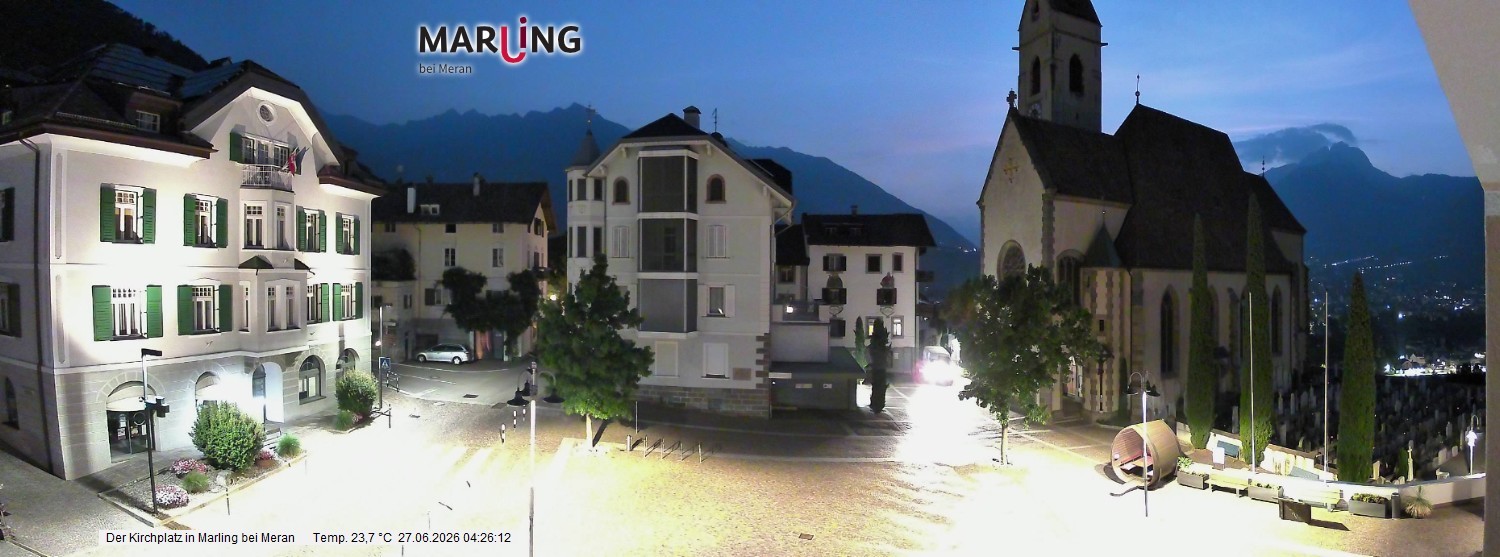 Archived image Webcam Marling - Piazza Chiesa