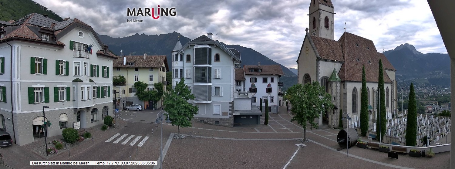 Archived image Webcam Marling - Piazza Chiesa